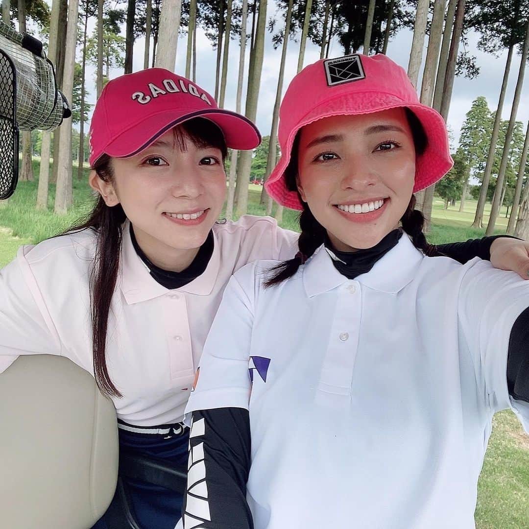 入来茉里さんのインスタグラム写真 - (入来茉里Instagram)「🏌️‍♀️💕 ウェア @tangram_tokyo  with @misakiayame  先日のゴルフな日☺️ 早起きして、お出かけして 朝から自然の中を歩くのが気持ち良すぎて☺️ゴルフ楽しい ハマってます⛳️  #ゴルフ #golf #ゴルフウェア #tangram #tangramgolf」5月14日 20時29分 - iriki.mari_official