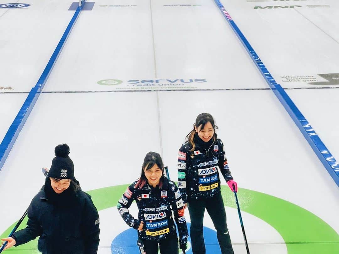 吉田知那美さんのインスタグラム写真 - (吉田知那美Instagram)「・ 📷:sis  #お姉ちゃん目線 #練習日 #reddeer #curling」11月21日 13時21分 - chinami1991