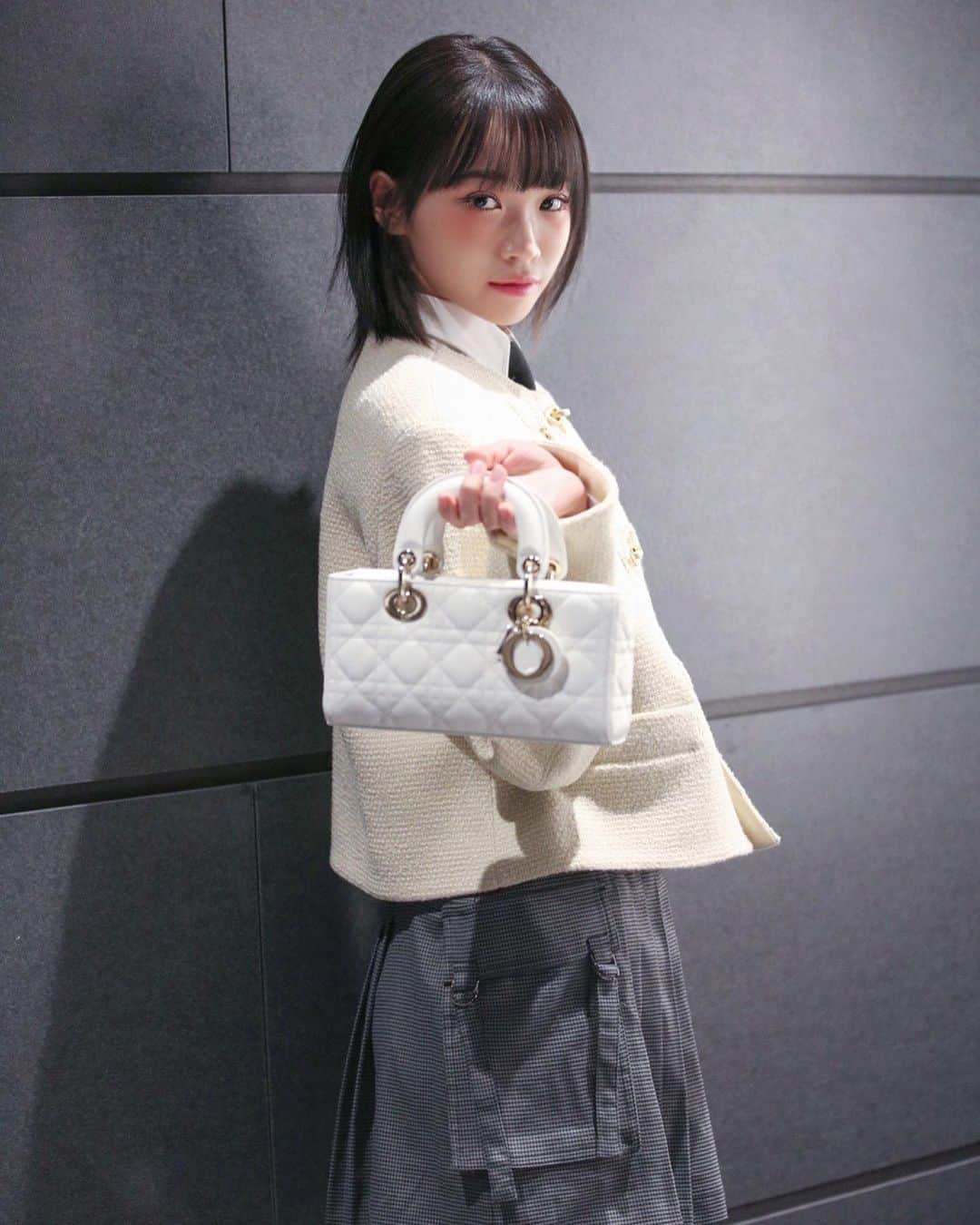 キム・チェウォンさんのインスタグラム写真 - (キム・チェウォンInstagram)「#ad #Dior #ladydior」1月23日 15時55分 - _chaechae_1