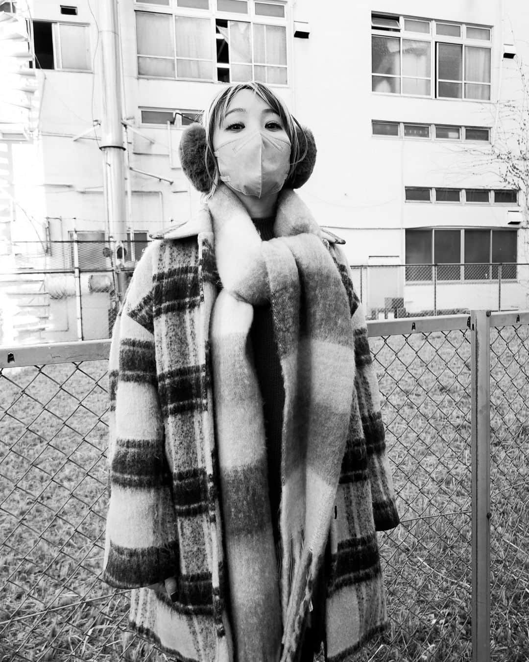 LiSAさんのインスタグラム写真 - (LiSAInstagram)「寒くて耳痛い👂🐨 寒すぎて急遽買った🐶 久しぶりに耳当てした🐻🐻‍❄️」1月25日 15時59分 - xlisa_olivex