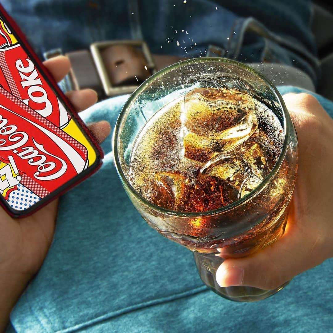 コカ コーラさんのインスタグラム写真 コカ コーラinstagram Be Refresh With Coke 秋の涼しい風に吹かれながら コークをシュワシュワたのしもう 気持ちも頭もすっきりリフレッシュしたら 新しいアイディアがどんどん浮かんできちゃうかも