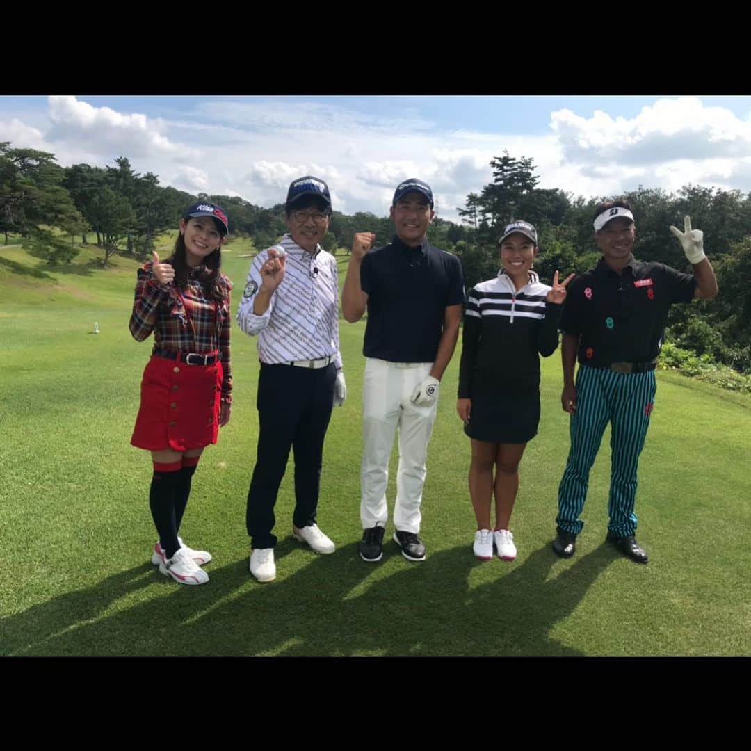 竹安俊也のインスタグラム：「本日、火曜日23時からサンテレビで4週にわたって 原田伸郎のめざせパーゴルフIIIに僕が出演しております！  もうすぐです！ みてください！  #めざせパーゴルフ #もうすぐやん！」