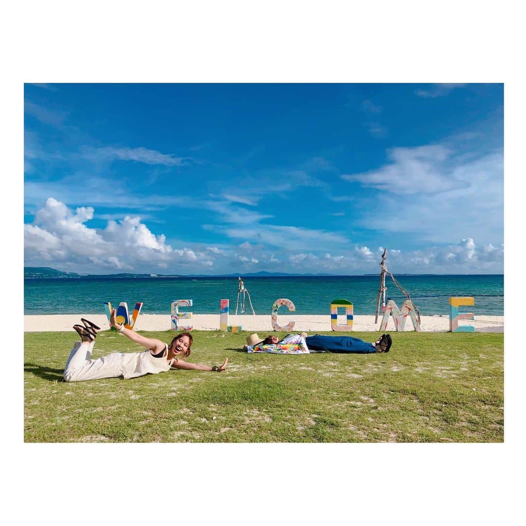 Maiko さんのインスタグラム写真 Maiko Instagram ちひろさんアテンドの伊江島観光 続き じゃじゃーーーん Giビーチ めっちゃ綺麗 離島のビーチってやっぱ違うよね 写真 そして伊江島バッタが大きい 数が多い