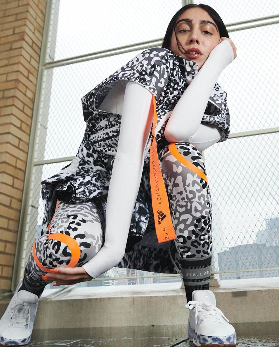 adidas Womenさんのインスタグラム写真 - (adidas WomenInstagram)「001: A take on style ...