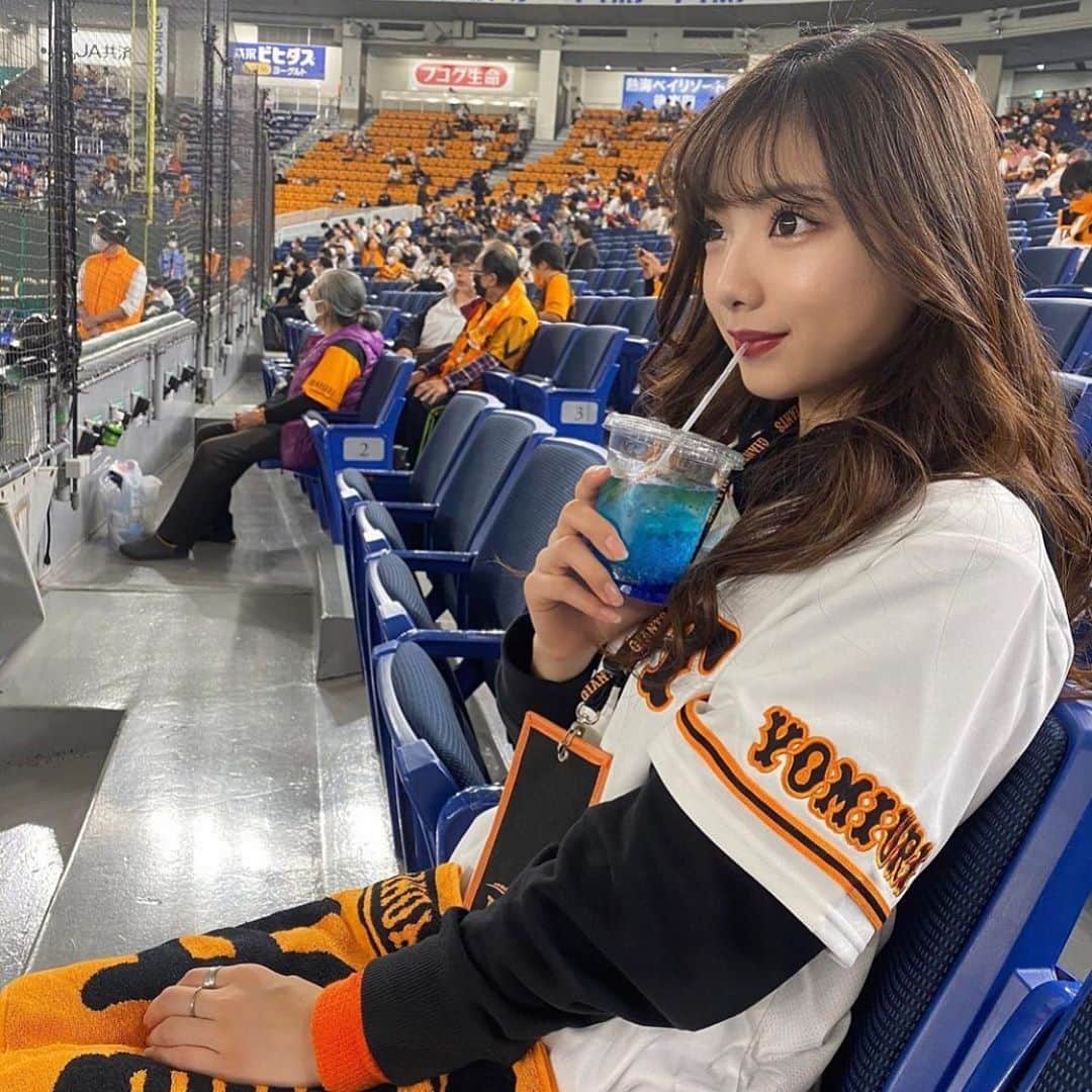 インスタ野球女子 公式アカウント さんのインスタグラム写真 インスタ野球女子 公式アカウント Instagram こんばんは 今回は ジャイアンツ女子 をご紹介です とっても美人さん Mgu04 Michiru さんのアカウントも是非覗いてみてください