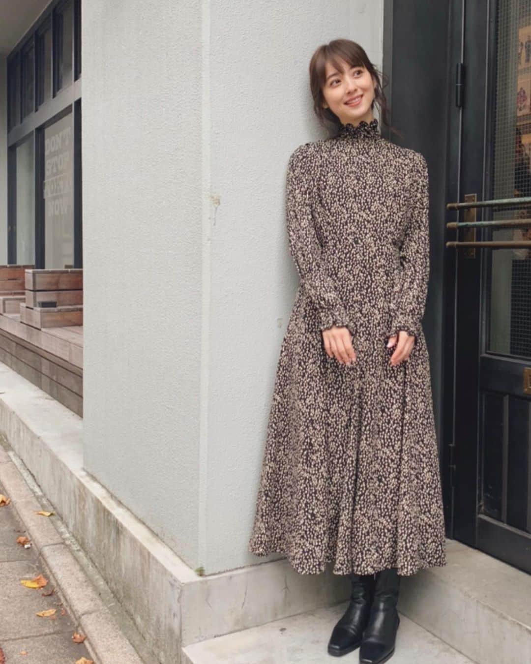 佐々木希さんのインスタグラム写真 佐々木希instagram フレアワンピース ウエストから裾に向かって立体的なフレアにし 女性らしいシルエットです のぞみの私服 10月17日 10時45分 Nozomisasaki Official