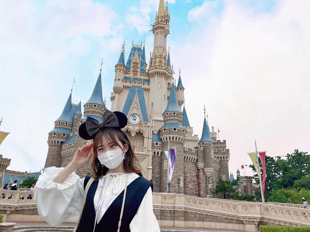 夏川愛実さんのインスタグラム写真 夏川愛実instagram 先月 やっと行けました夢の国 友達がたくさん写真撮ってくれた ディズニー Disney Disneyland ディズニーコーデ 夢の国 11月5日 21時26分 Ami Natsukawa