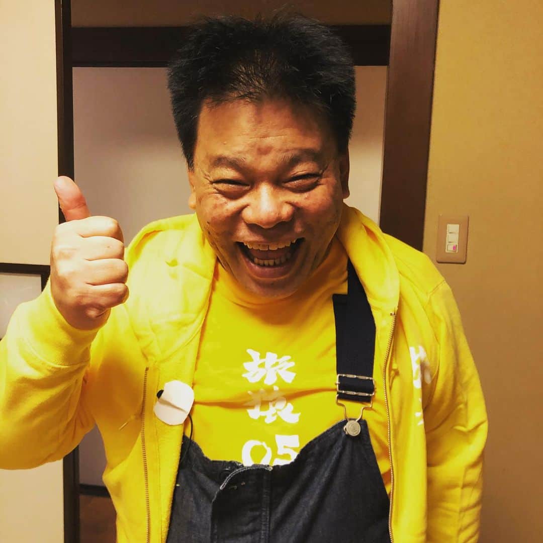 岡村隆史のインスタグラム：「#旅猿 ジミー先輩 めちゃいい笑顔 やってるやってる」