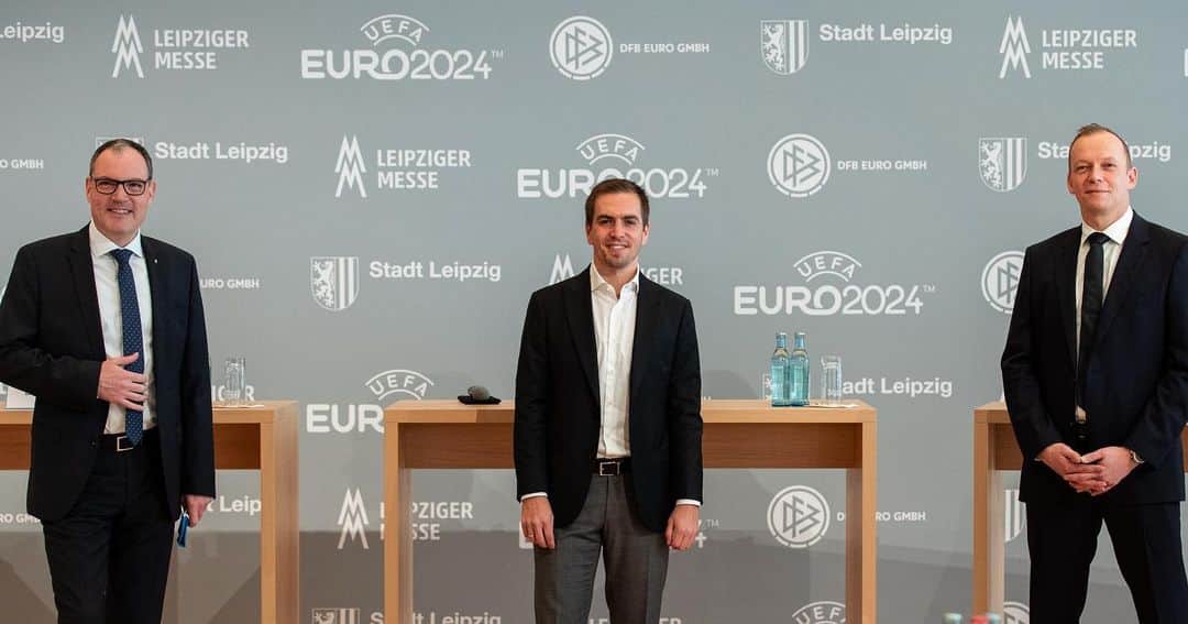 フィリップ・ラームのインスタグラム：「Die Leipziger Messe wird Standort des Internationalen Medienzentrums bei der EURO 2024 in Deutschland!  Der nächste Step zur EURO ist getan.  Ich freue mich über die Entscheidung für Leipzig, eine Stadt mit Fußballhistorie!」