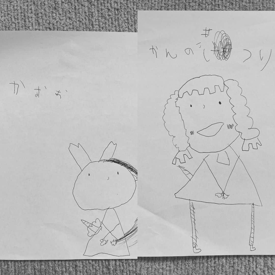 山西惇のインスタグラム：「5歳の末娘が描いた「栗花落カナヲ」と「甘露寺蜜璃」です。」
