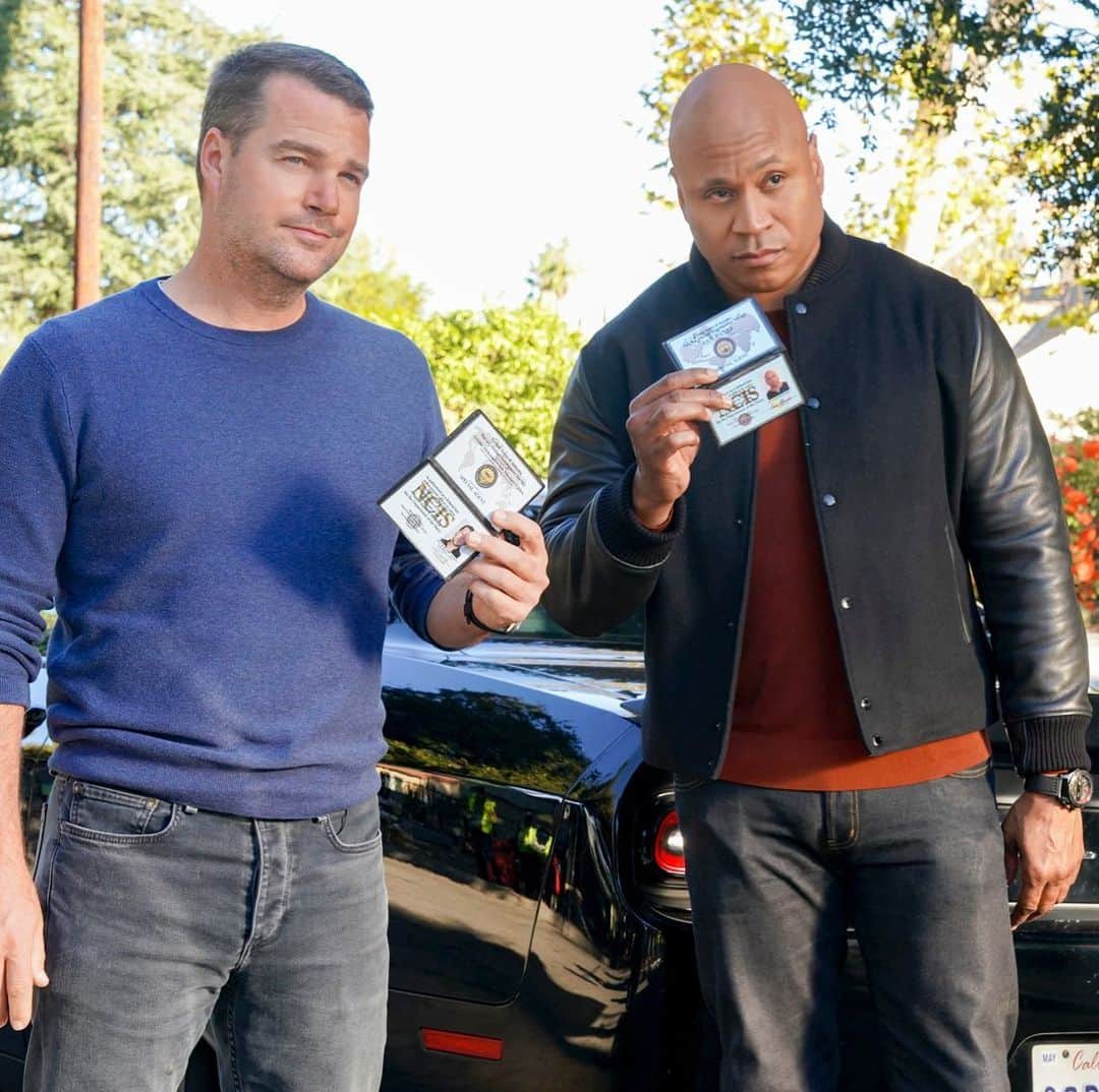 NCIS:LA 〜極秘潜入捜査班のインスタグラム：「Drop a 💥 in the comments if you’re watching #NCISLA with us tonight!」