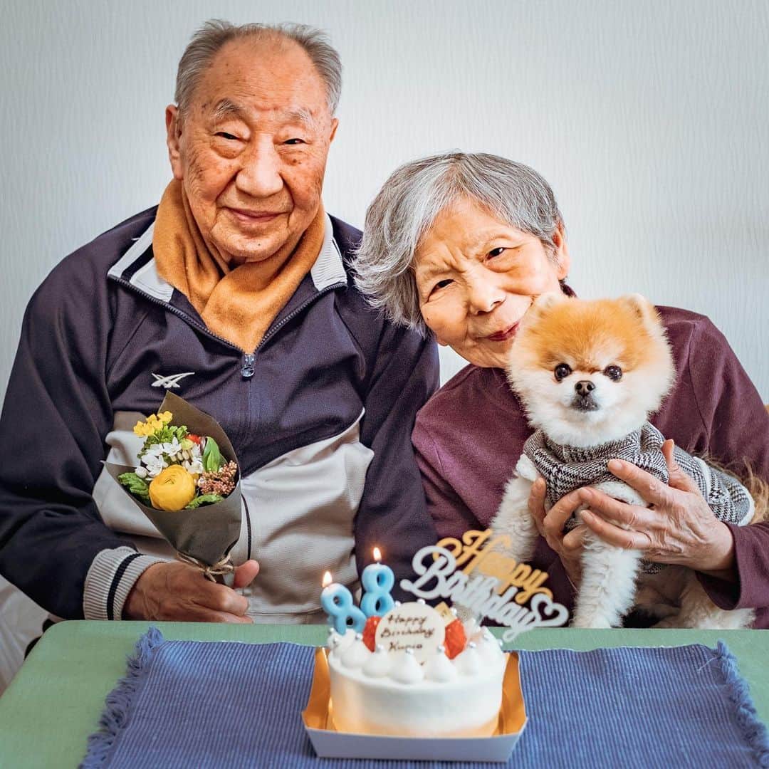 ポテチンのインスタグラム：「Happy birthday to my grandpa 👴 ( February 2 )」