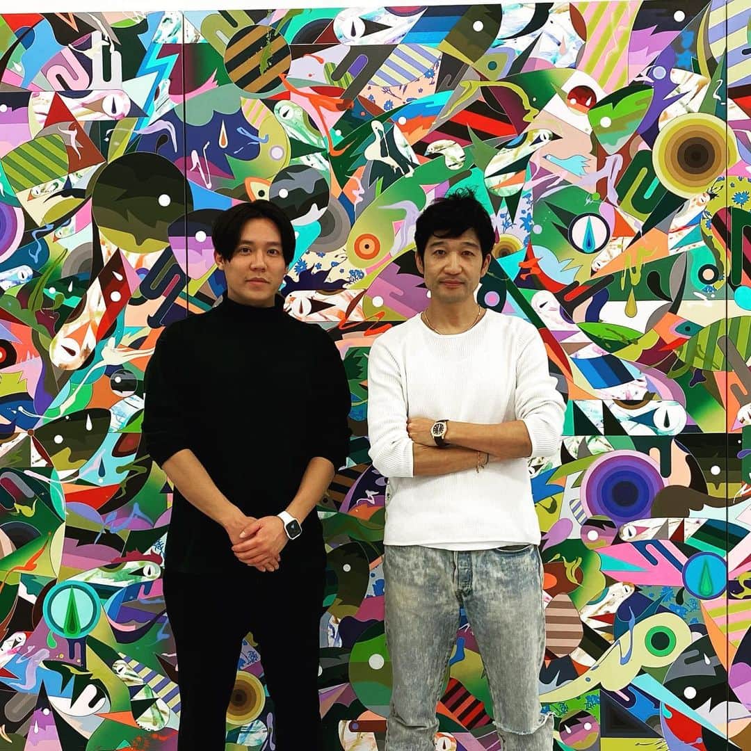 小出恵介のインスタグラム：「I visited super cool artist’s atelier.  He’ve drawn a super big wallart at soho🖼  Now you can watch him in many broadcasts throughout the world🌏🌈 Witness his exposure💪👽✨ @tomokazumatsuyama」