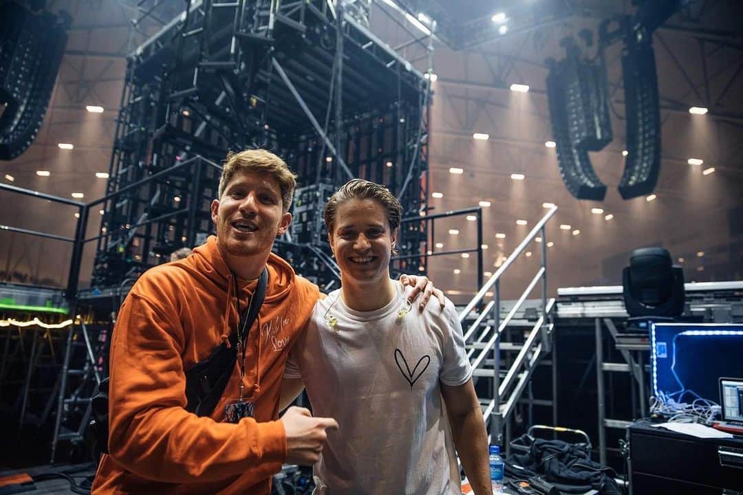 KYGOのインスタグラム：「Happy birthday brother❤️ miss you and can’t wait to celebrate with you soon (hopefully🤞🏼) @managermyles」