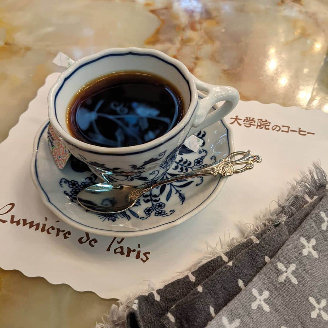 渡部豪太のインスタグラム：「本日の一杯 ・コーヒーの大学院 ・ブレンド  #横浜 #コーヒー #coffeetime #手ぬぐい」