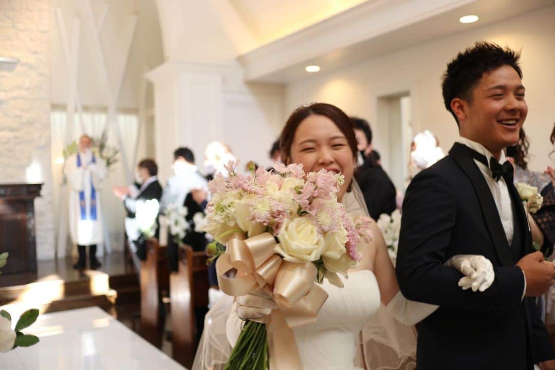 三浦絵里菜のインスタグラム：「ゆうの結婚式👰‍♀️🤵‍♂️ 本当に素敵だったなー♡  ひなぽんも最高に可愛かったし頑張ってた👶🏻  幸せなひとときをありがとう🥰 これからも仲良くしてね♡  #時差投稿  #同級生  #小中高一緒」