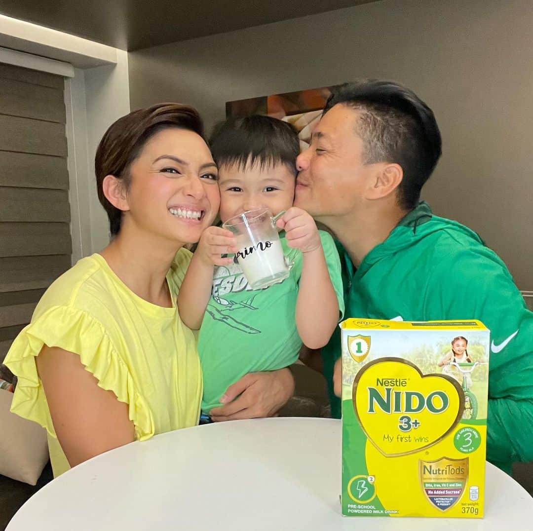 Iya Villaniaのインスタグラム：「Can u tell we TODO LOVE this boy!?! ❤️ Apart from the TODO hugs and kisses, we show our love by keeping this boy TODO protected with NIDO3+ ☺️ TODO sa immunonutrients and the only milk that has Lactobacillus Protectus which helps support his respiratory defense 👍🏼   Learn about how else can you TODO protect your 3+ toddlers by checking out this link: http://bit.ly/NIDOxIya2021 ❤️」