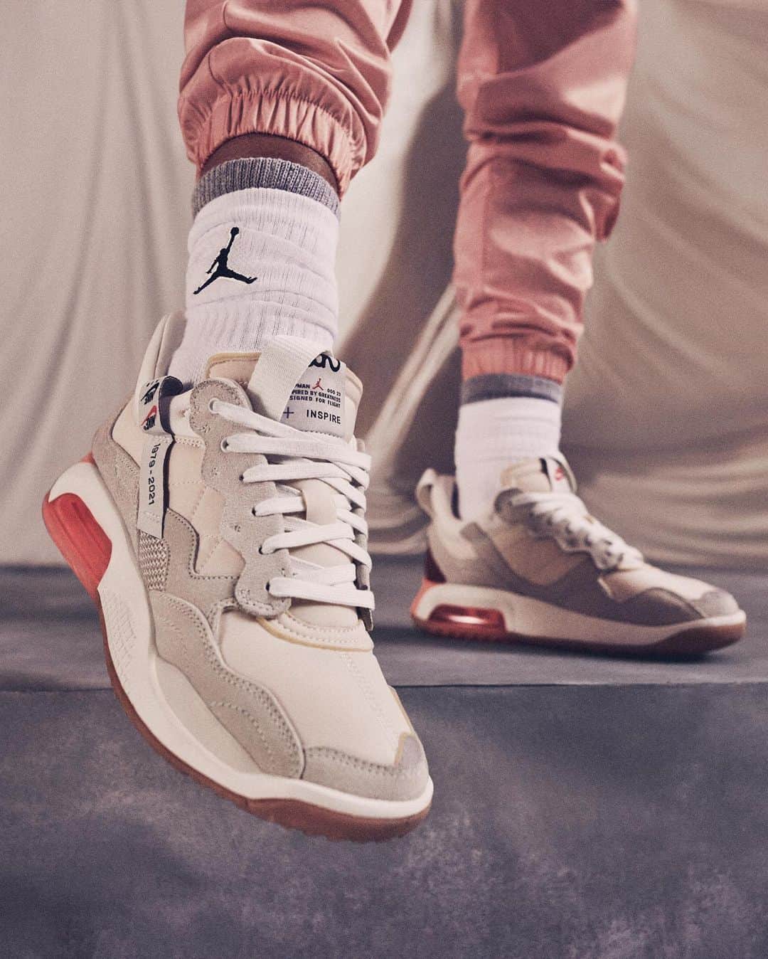 Jordanのインスタグラム：「Step into AIR.  Get a closer look at the newest staple in your rotation and get notified in the SNKRS app.」