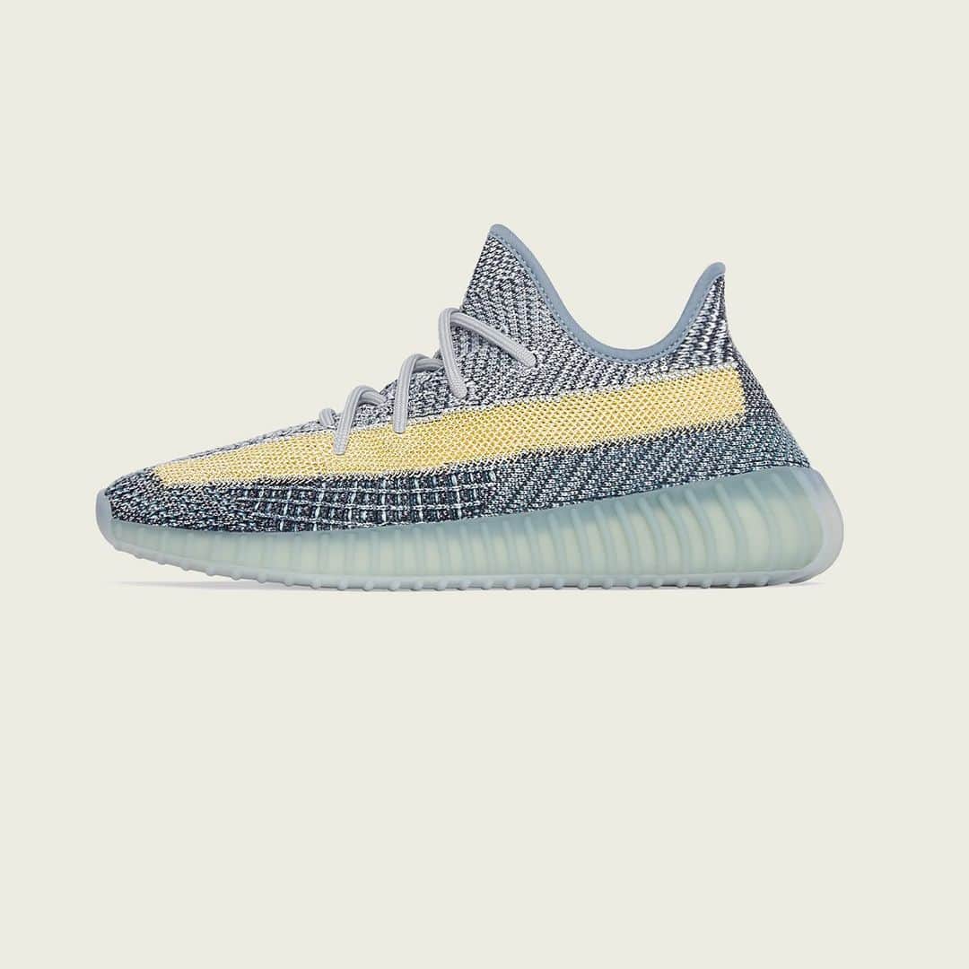 adidas Originalsのインスタグラム：「YEEZY BOOST 350 V2 ASH BLUE. NORTH AMERICA, LATIN AMERICA, AFRICA, THE MIDDLE EAST, AND INDIA.  YEEZY BOOST 350 V2 ASH STONE. ASIA PACIFIC, EUROPE, RUSSIA, AND UKRAINE.  AVAILABLE FEBRUARY 27 ON ADIDAS.COM/YEEZY, ON CONFIRMED IN THE UNITED STATES, AND ON THE ADIDAS APP IN SELECT COUNTRIES.」