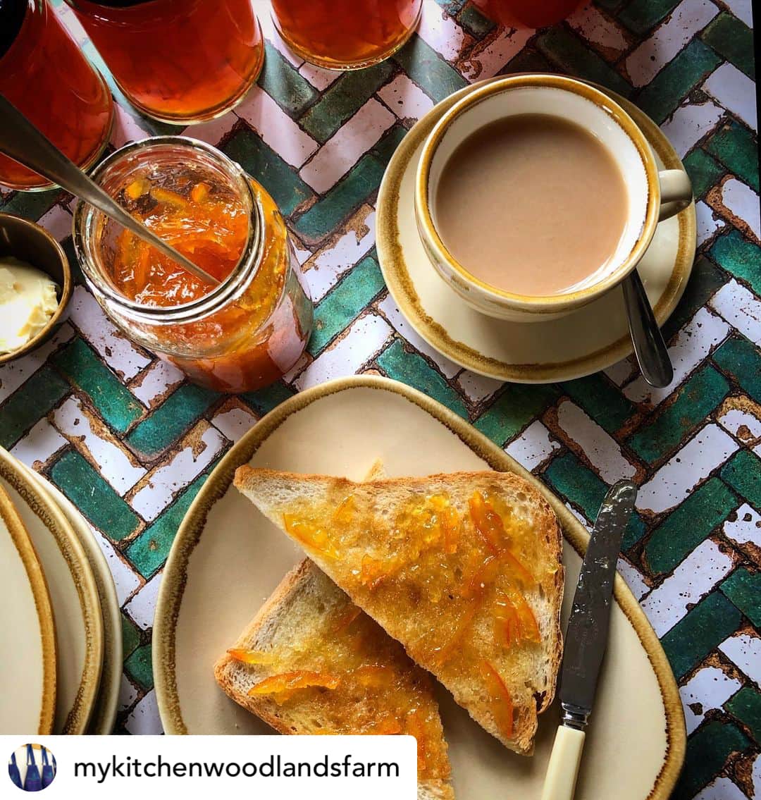 Paddington Bearのインスタグラム：「Did you follow Paddington's marmalade recipe we shared earlier this month? 🍊⁣ ⁣ Seems like 📸 @mykitchenwoodlandsfarm has done just that!」