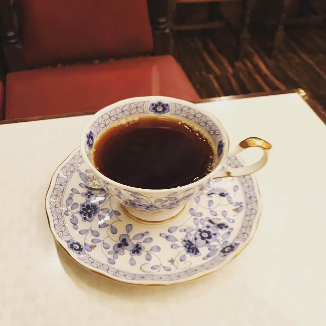 西野恭之介さんのインスタグラム写真 - (西野恭之介Instagram)「知り合いの喫茶店オープン。喫茶ベリー。落ち着くわ。  いつかcoffee&nishinoやらせてもらおう。  お近くの方は是非寄ってくださいー。  #喫茶ベリー #阪急夙川駅　すぐ #夙川グリーンタウン」2月23日 18時04分 - choplin_nishino