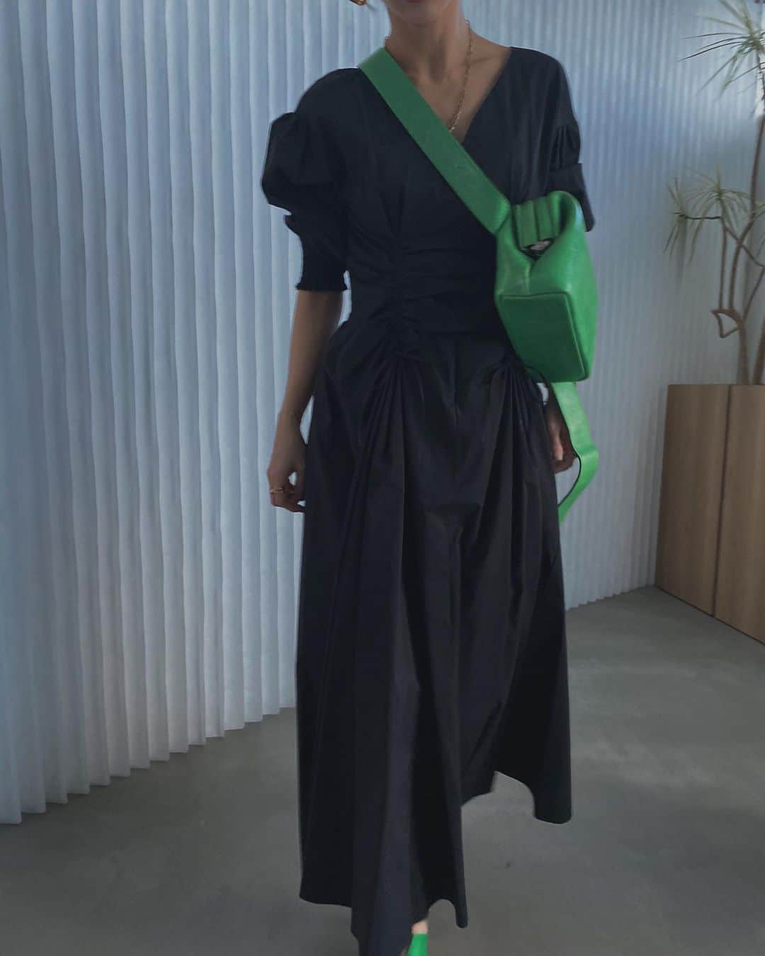 黒石奈央子さんのインスタグラム写真 - (黒石奈央子Instagram)「あめりふく . . lady fishbone dress ¥