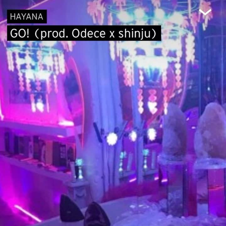 ハヤナ のインスタグラム：「🛼✨⏱🧧SPECIAL DRIP DROP ! 🐾💗  link in bio, new song out on soundcloud 👽 여러분 오늘도 따뜻한 하루를 보내셨나요 오랜만에 사클에 새로운 곡을 올려봤습니다 많이 들어주세요 muchas love !!!💧💖   Written by HAYANA Produced by Odece x shinju Mixing & Mastering by GOLDBUUDA」