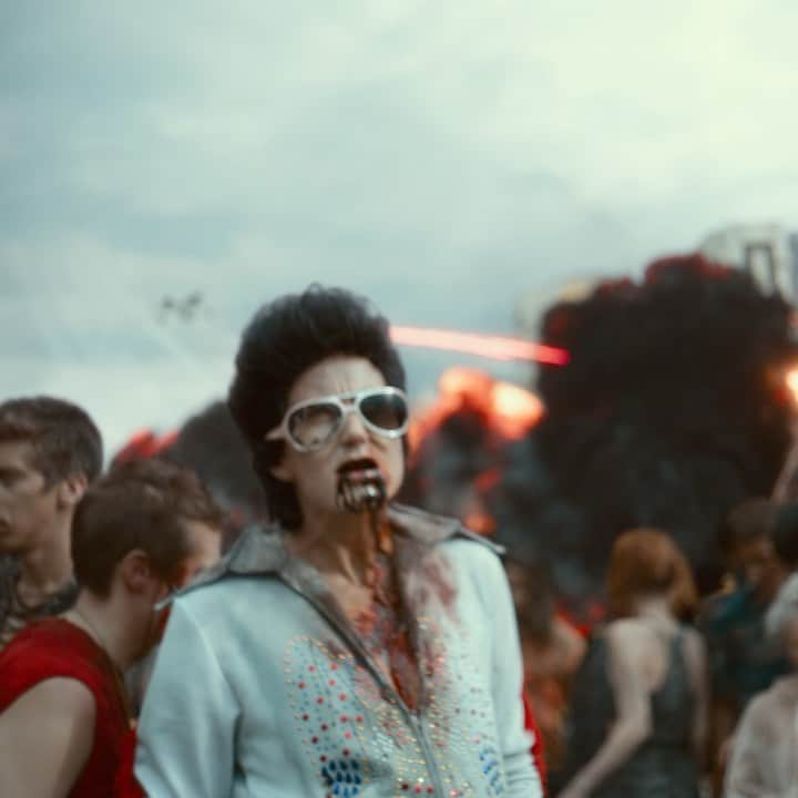 ネットフリックスのインスタグラム：「Zack Snyder + Vegas heist + Zombies = Army of the Dead 💀💀💀 a Netflix film coming May 21」