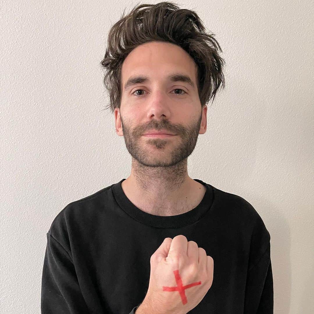 OneRepublicさんのインスタグラム写真 - (OneRepublicInstagram)「Right now, there are over 40 million people who are trapped in slavery. Let’s #endit. Join us and @ijm by adding your voice to the fight and telling Congress to continue anti-trafficking initiatives. Link in bio.」2月26日 2時48分 - onerepublic