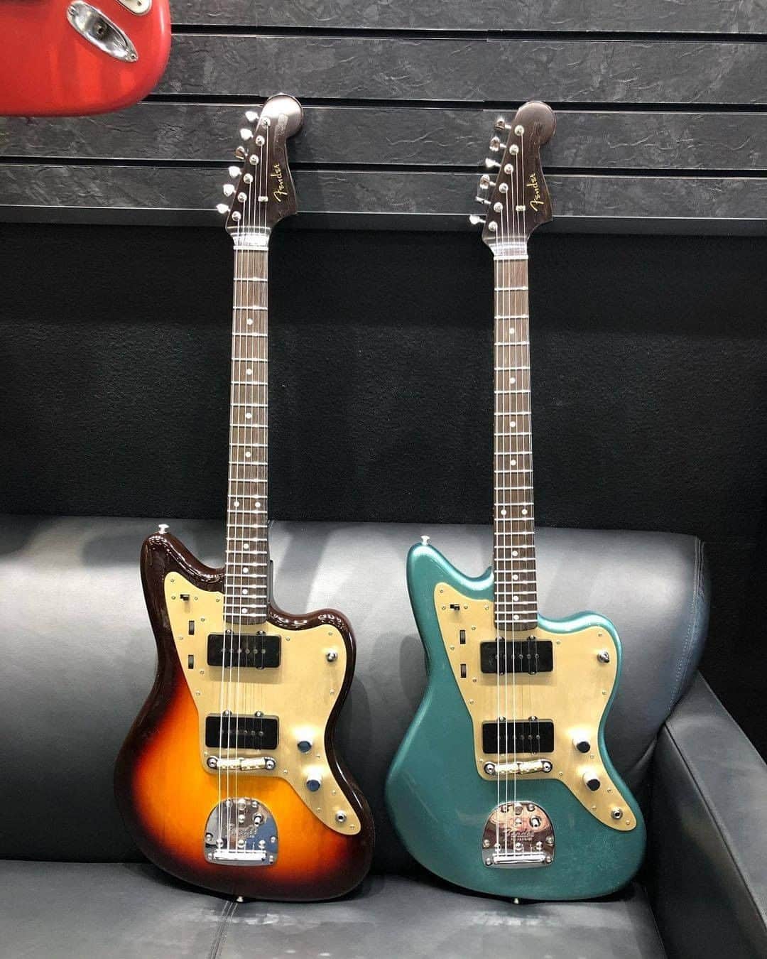 Fender Guitarのインスタグラム：「"A pair of Brazilians. Ready to hang on your neck or sit on your knee. They honestly play and sound amazing."  Repost: @dennisfendercustom」