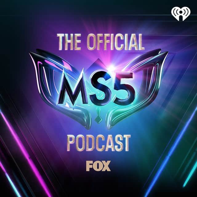 バウ・ワウのインスタグラム：「It's your lucky day 🍀 #TheMaskedSinger returns tonight with all new masks!! After Kermit's unmasking last week, anything can happen next. And don't miss an all new episode of The MS5 Podcast after the show SWIPE LEFT.」