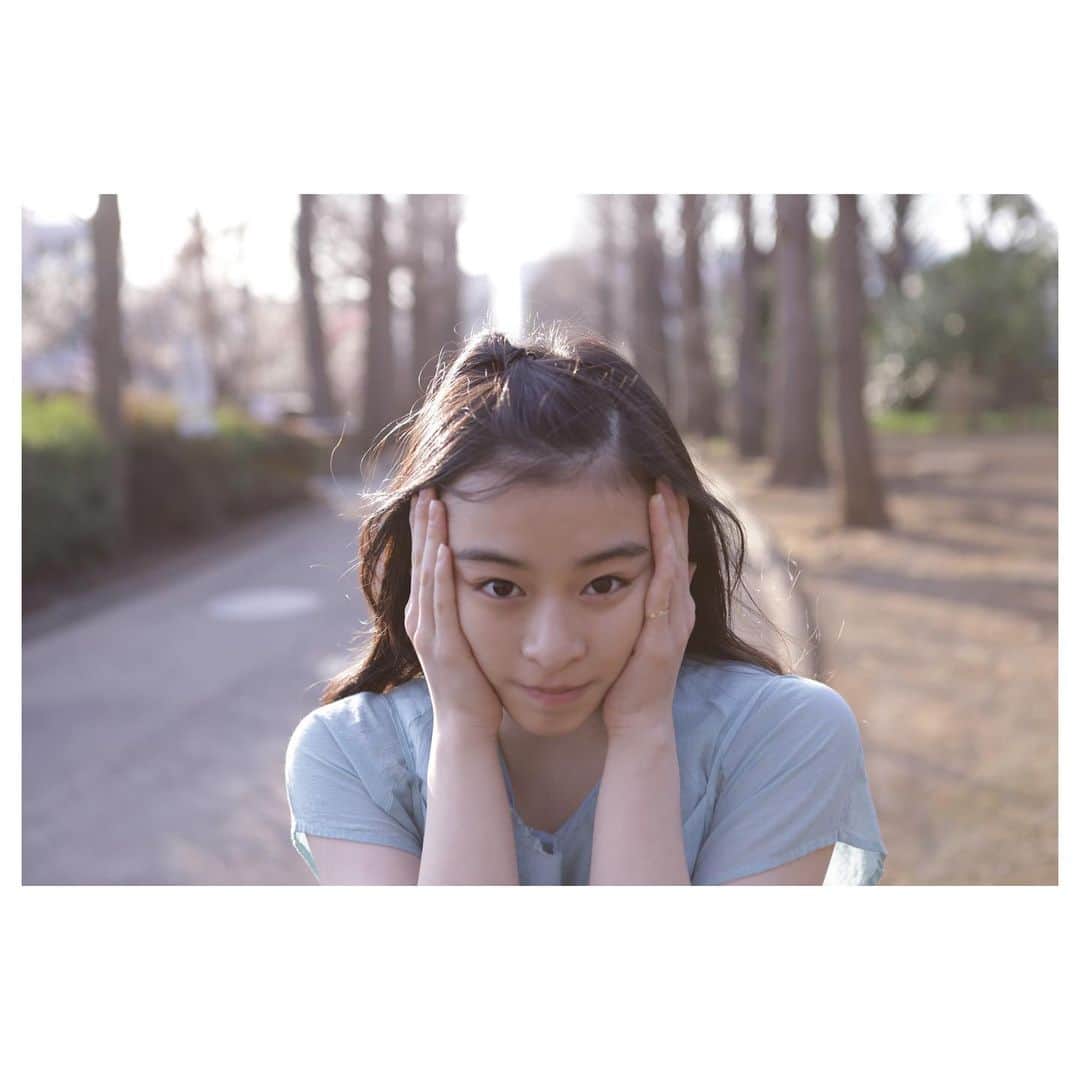 森七菜さんのインスタグラム写真 - (森七菜Instagram)「日本アカデミー賞新人賞を頂きました。この作品に関わる全ての皆さんに感謝します。  photo:岩井俊二  #ラストレター」3月19日 22時54分 - nana_mori_official