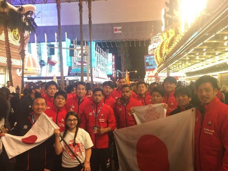 本村直樹のインスタグラム：「セブンズに行き出して約4年半。 東京オリンピックを目指した合宿もいよいよ最後になりました。 悔いのないように頑張ります！！  初遠征の2017年ラスベガスセブンズ  #rugby #Japan7s #sevens #7人制ラグビー #HondaHEAT #HEATtime #ホンダヒート #nike #nikeathlete #ナイキ #桜を咲かせる #ImJAPAN #東京五輪　#Tokyo2020」
