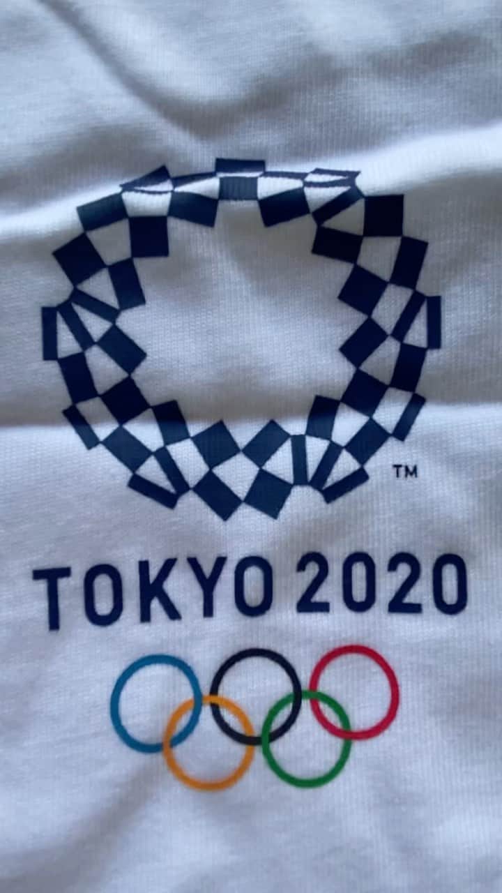 エミリー・シーボームのインスタグラム：「Souvenir Haul 🇯🇵  #souvenir #tokyo2020 #olympics #athlete」