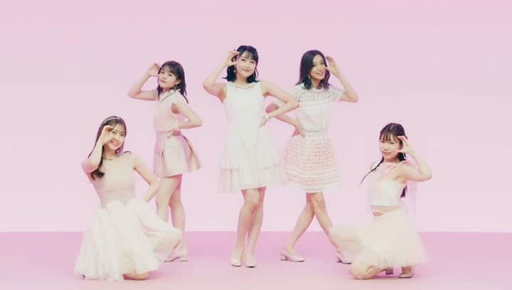 若井友希のインスタグラム：「「Cheer up」Dance MV     YouTubeで公開されてます🎀  サマデュのカップリング曲です。   i☆Risの新境地です✊   こんなピンクピンクしてるのは初めてだね🎀   沢山見てね〜✨   #mv #dance」