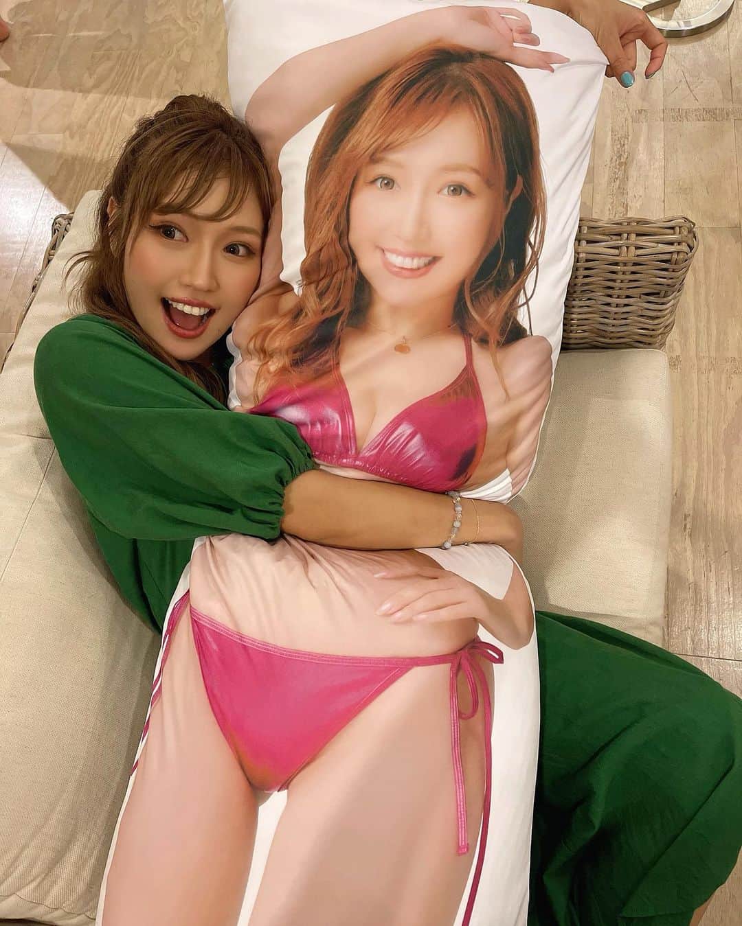 渡辺加和さんのインスタグラム写真 - (渡辺加和Instagram)「OH! 抱き枕 