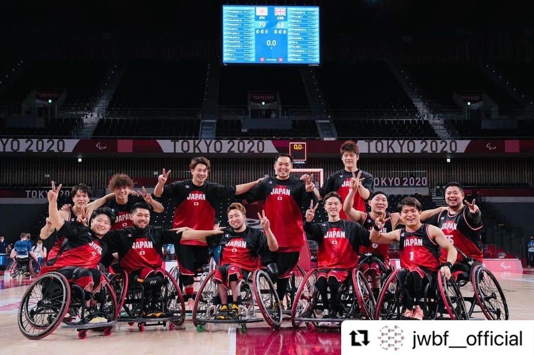 鳥海連志のインスタグラム：「イギリスの同世代の選手が活躍するのをコート横で見てた。 カッコよかったが悔しかった。 明日僕がそのコートに立つ。 このチームで戦うのもラスト。 最高の時間にする。  #tokyo2020 #paralympics #wheelchairbasketball #basketball #japan #tokyo #東京2020 #パラリンピック #車いすバスケットボール #バスケットボール #日本 #東京」