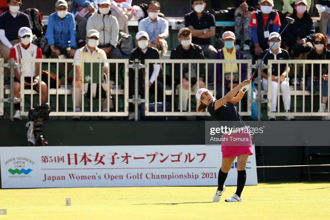 古江彩佳のインスタグラム：「日本女子オープンゴルフ  会場まで足を運んで観戦して下さったギャラリーの皆様、いつも応援して頂いてる皆様、応援ありがとうございます😊  私がアマチュアでプロの試合に初めて出場させて頂いたのが、今回行われた場所烏山城カントリークラブで女子オープンゴルフでした⛳️ こうしてプロとして同じ試合、同じコースでプレーすることができてとても嬉しく思います🙂  今大会は、台風の影響で、第2日目が延期する形になりました。 私たちが安全にプレーをすることが出来たことも、試合運営に尽力されている方やコース管理の方など多くの方々に支えられて5日間戦うことができました。 ありがとうございました！  #日本女子オープンゴルフ選手権」