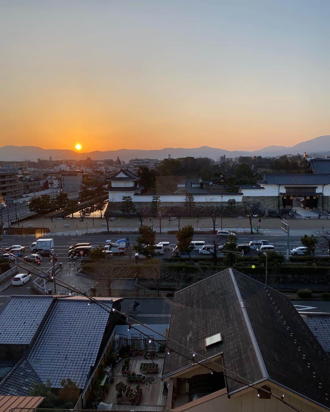 豊川悦司さんのインスタグラム写真 - (豊川悦司Instagram)「I’m staying in Kyoto for shooting. Two months left.」2月14日 17時29分 - etsushitoyokawa