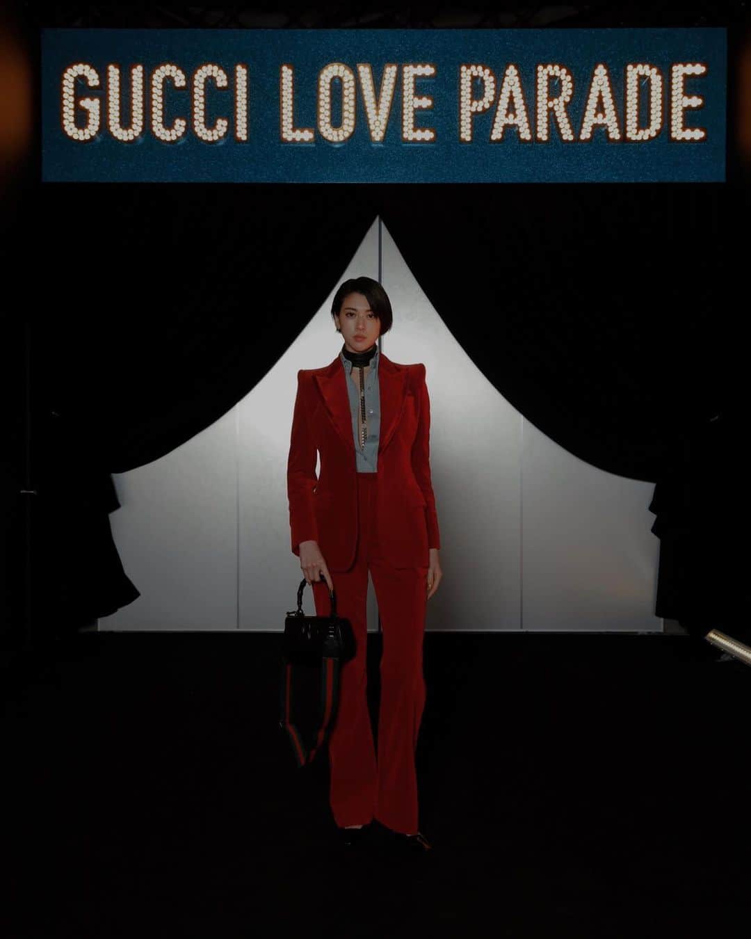 三吉彩花さんのインスタグラム写真 三吉彩花instagram Gucci Love Parade 昨年末にlaにて発表された最新コレクションが日本へ到着 そこには映像で見ていた世界観が広がっていて 一つ一つのピースに遊び心があり本当に素敵でした Gucci Gucciloveparade 2