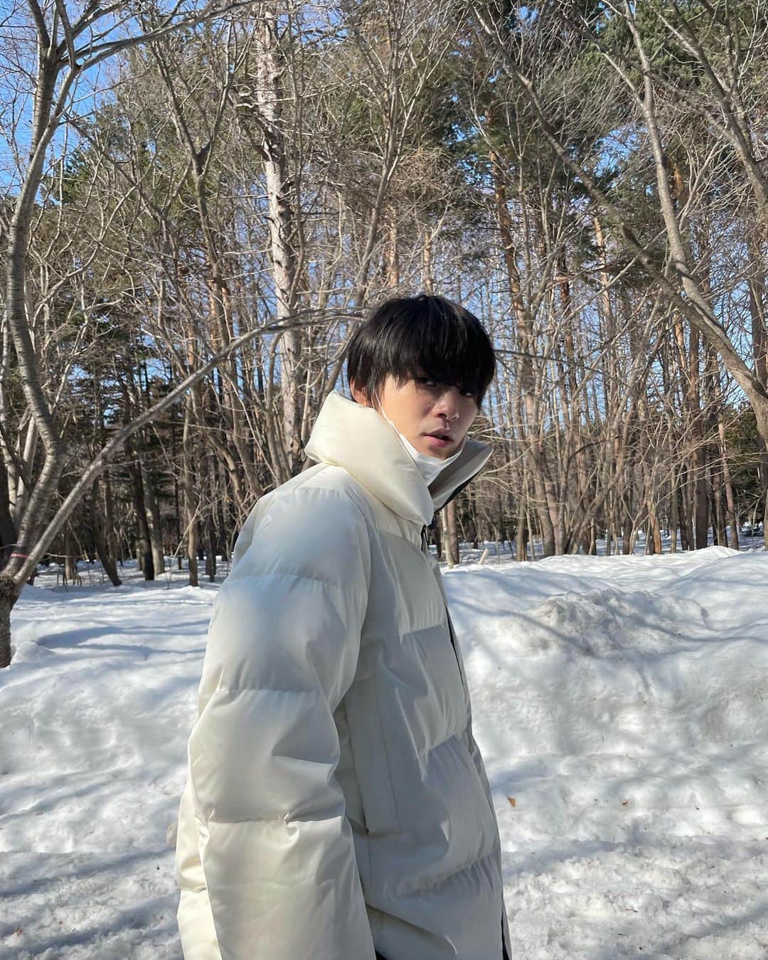 金子隼也さんのインスタグラム写真 - (金子隼也Instagram)「. 少しずつ暖かくなってきましたね。 まだ雪の写真載せても大丈夫？笑  #過去pic」4月10日 18時58分 - shunya_kaneko