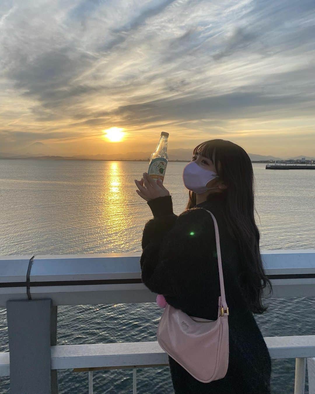 津代美月さんのインスタグラム写真 津代美月instagram いま行きたい場所ある つしはね 熱海行って熱海プリンたべたい 江ノ島 6月1日 21時17分 Tsushiromizuki
