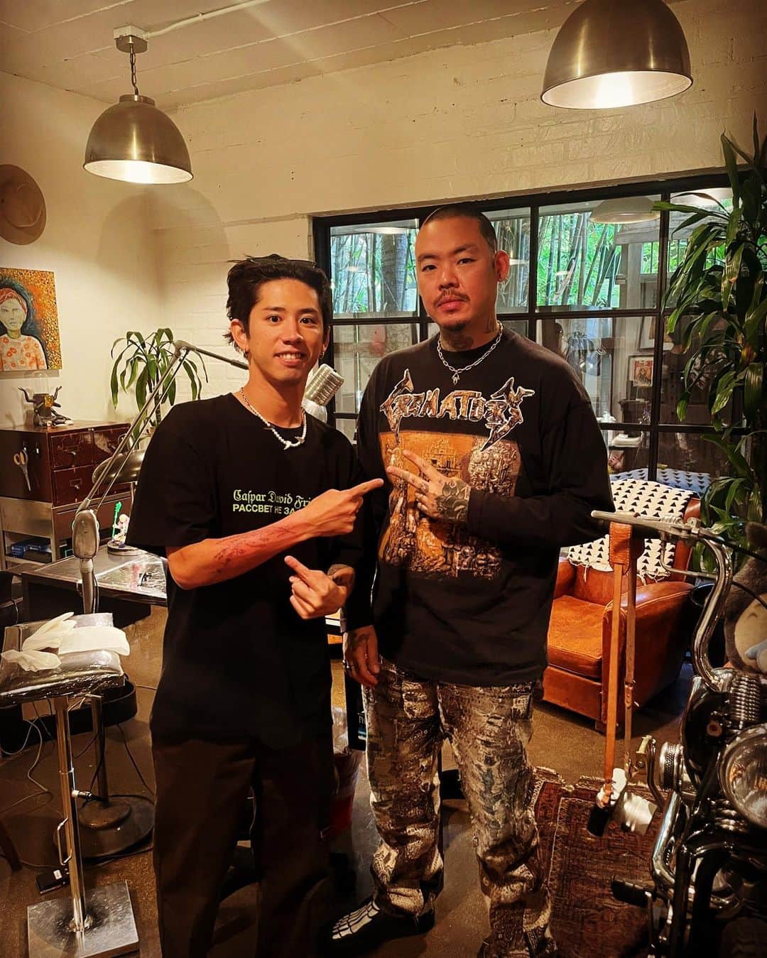 Taka のインスタグラム：「Finally I got tattoos from this legend @_dr_woo_」