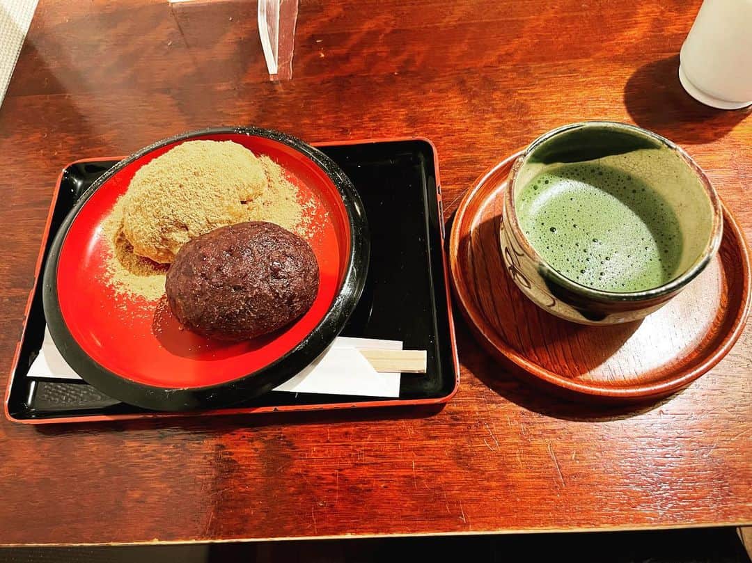 江口拓也さんのインスタグラム写真 - (江口拓也Instagram)「甘味処でおはぎ食べた🤩  #おはぎ　#うま」6月6日 14時16分 - takuyaeguchi81