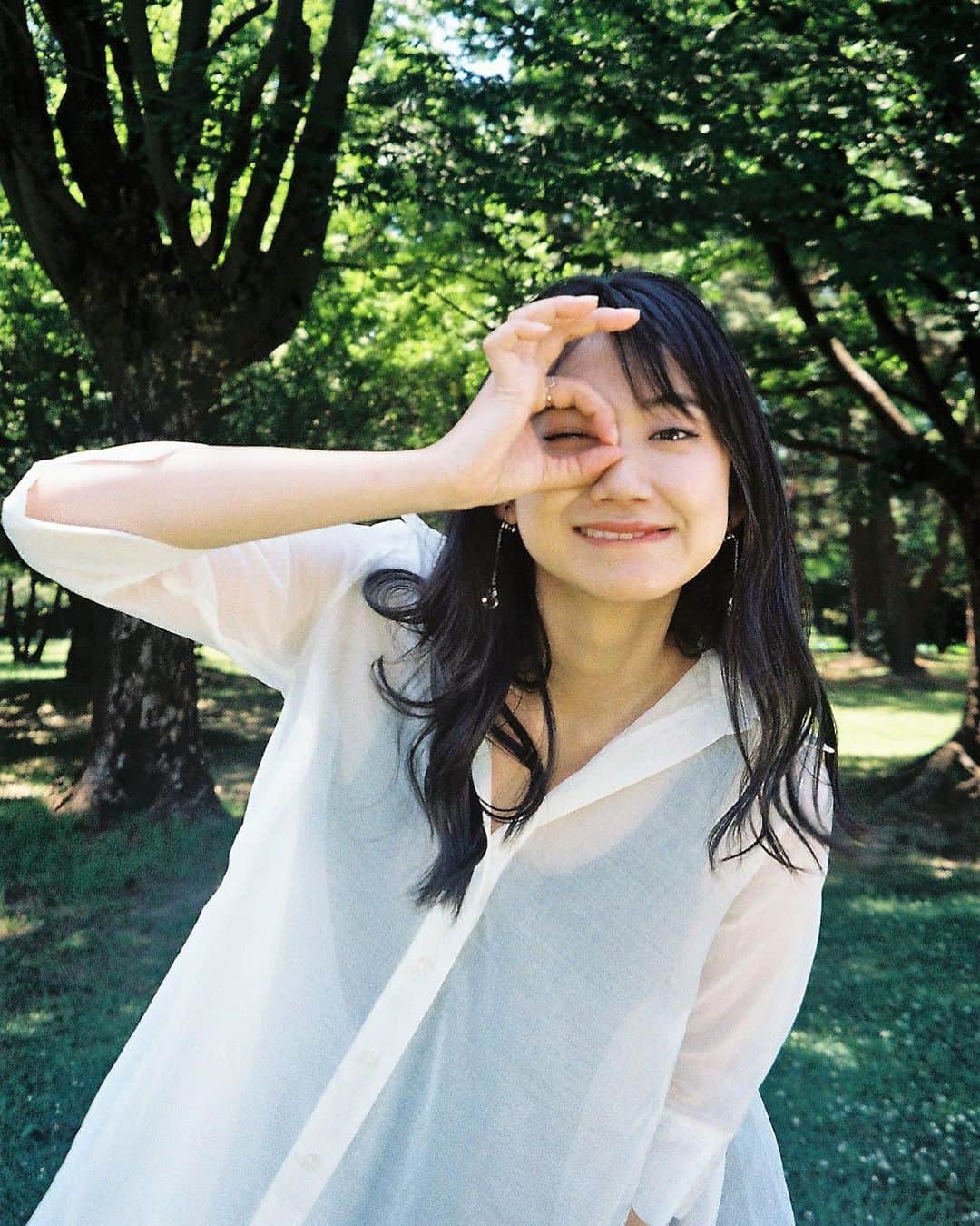 相沢菜々子のインスタグラム：「おはようございます🌞 今日は #空飛ぶ円盤記念日  今日も楽しんでいきましょう かつりょくー！」