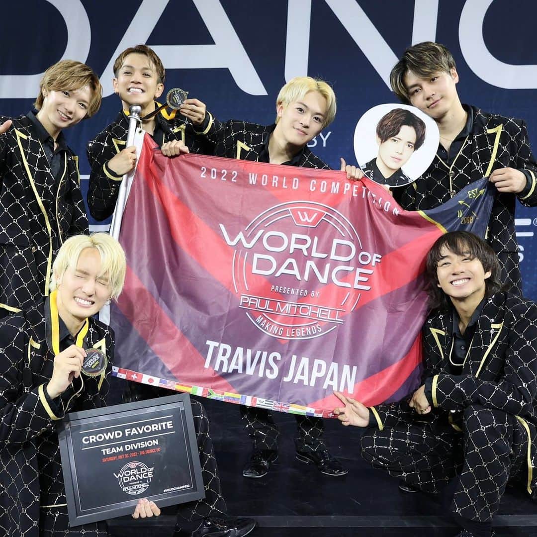 Travis Japan（トラジャ）のインスタグラム：「⁡ ⁡ World of Dance Championship Week 2022 @worldofdance ⁡ We won 9th place in Team Division🏅✨ And we also got Crowd Favorite!! This is such an honor for us😭✨ ⁡ Tomorrow is finally the day of World Finals!! We can do it!! We got this🐯🇯🇵 ⁡ Team Division の世界9位に入賞しました🏅✨ そして Crowd Favorite賞もいただきました！！ 本当に嬉しく感無量です😭✨ ⁡ 明日はとうとうWorld Finals！！ We can do it!! 全力で頑張ります🐯🇯🇵 ⁡ #WODCHAMPS22 #worldofdance #thisiswod #wod ⁡ #TJgram #HollywoodTJ #Johnnys #TravisJapan」