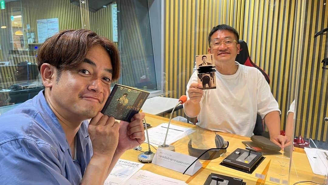 中西茂樹さんのインスタグラム写真 - (中西茂樹Instagram)「いとこよ。オールナイトニッポン0楽しかったな。お前の声が響き渡ったぞ。 #なすなかにし #従兄弟 #ラジオ #11年ぶり #あの頃よりも良い #あの頃よりも腰痛い #あの頃よりも息切れる」8月12日 8時00分 - nasunakanakanishi