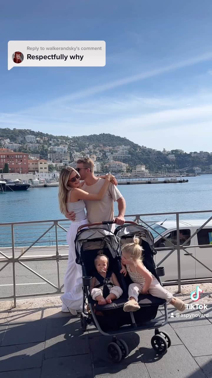 Aspyn Ovard Ferrisのインスタグラム：「second time visiting nice and it’s even better with my babies!」
