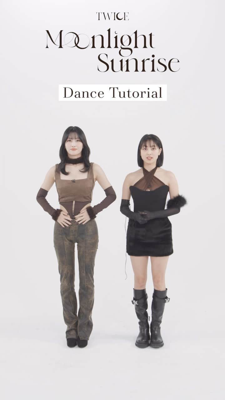 TWICEのインスタグラム：「Let‘s do the sun and moon dance with MOJI 🕺 #MOONLIGHTSUNRISE Dance tutorial  #TWICE #트와이스」