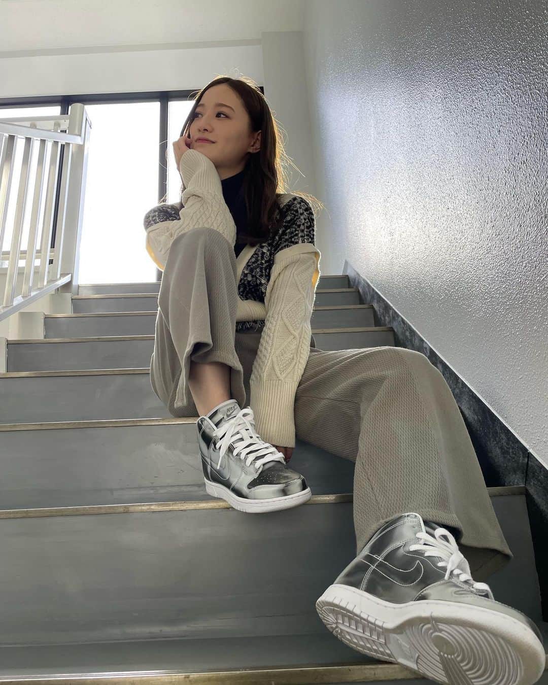 中田花奈のインスタグラム：「CLOT × Nike Dunk High "Silver/Flux"  #なかだのすにーかー  #nike  #clot  #dunk  #dunkhigh  #silverflux  #sneakers  #sneakerhead  #スニーカー  #スニーカー女子」